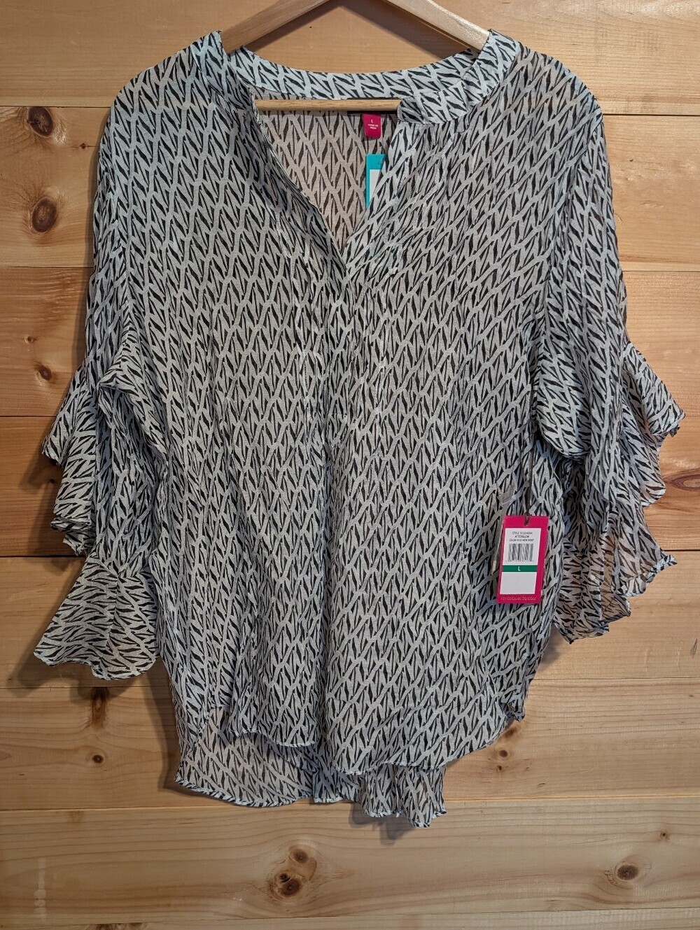 Vince Camuto Black & White Printed Blouse * NWT *Large
